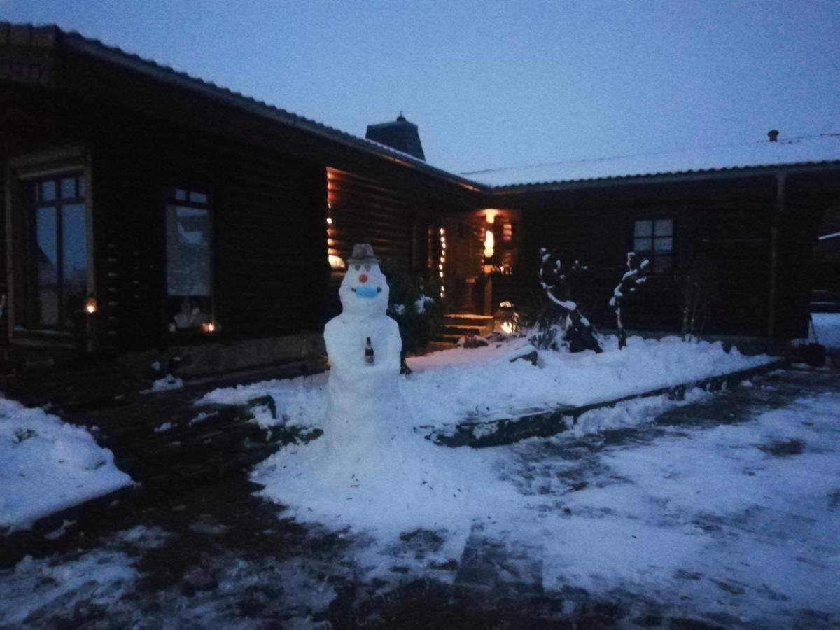 Ferienwohnung Blockhaus Juka Vinningen Экстерьер фото